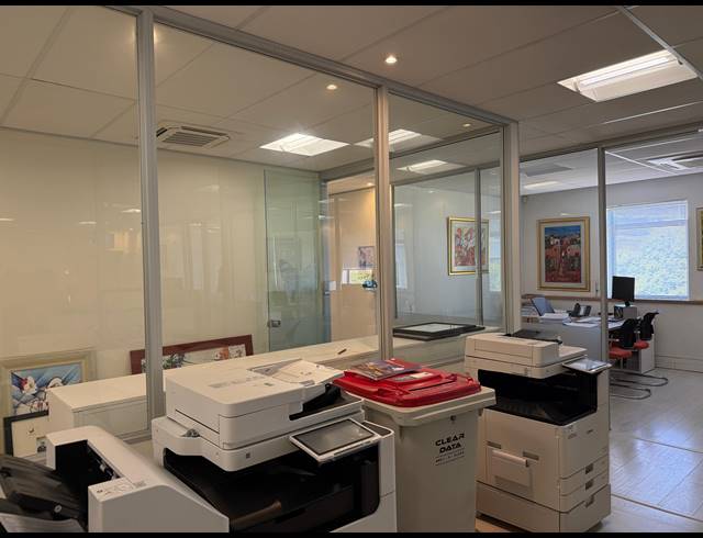 415M² OFFICE TO LET IN NEWLANDS
